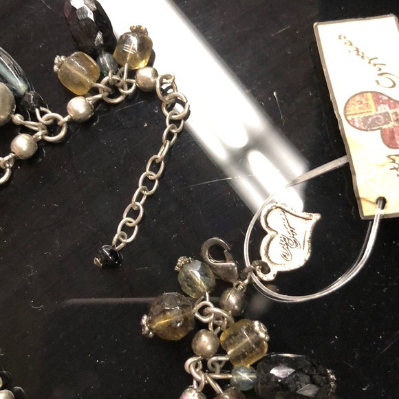 Pretty girls bracelet - Picture 3 of 3